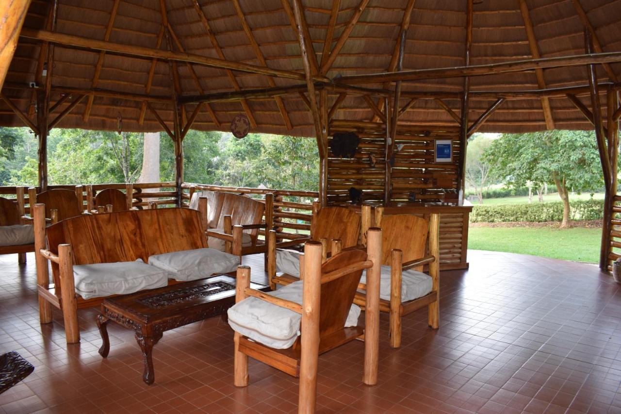 Kibale Guest Cottages Fort Portal Exterior photo