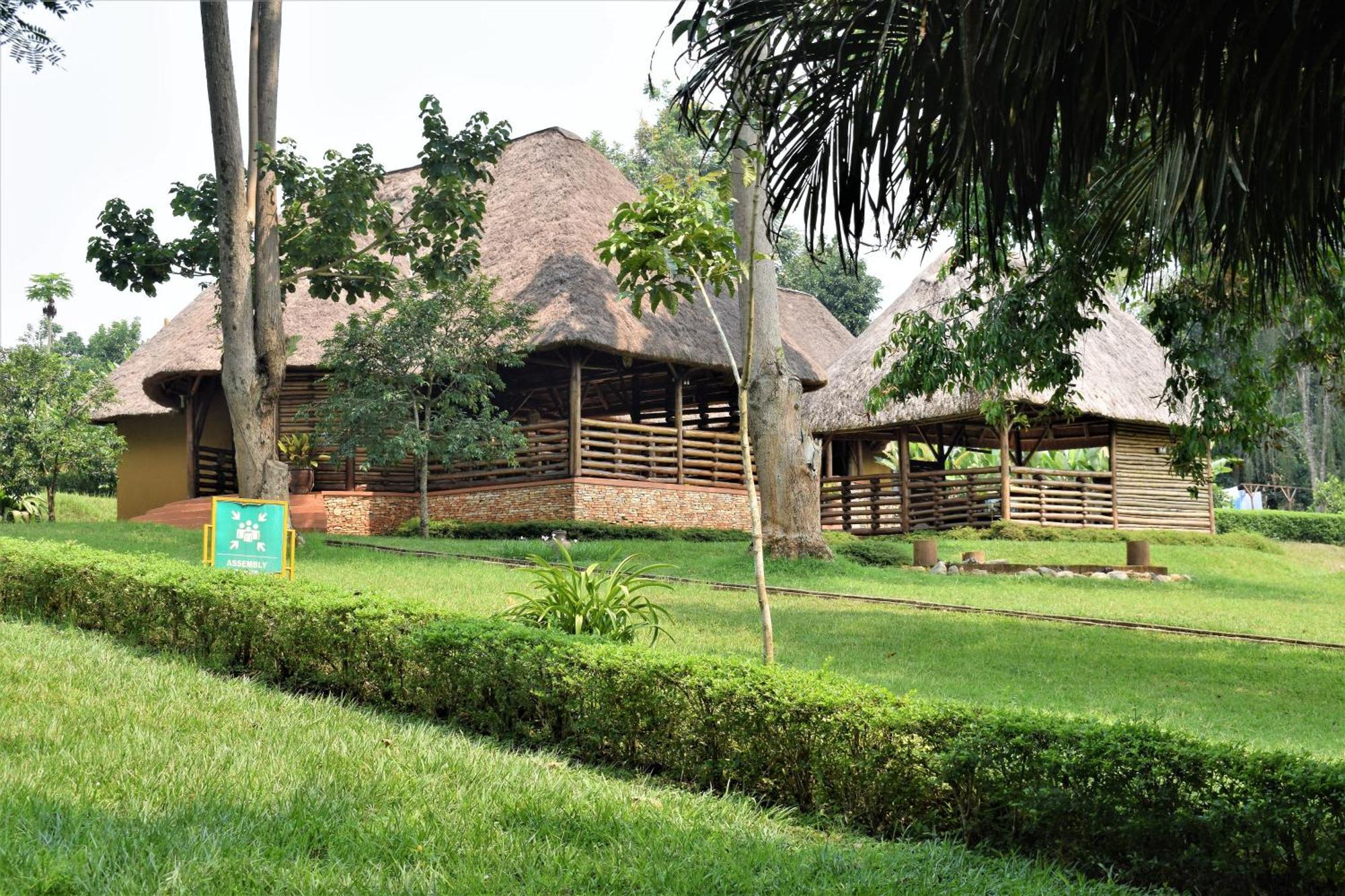 Kibale Guest Cottages Fort Portal Exterior photo